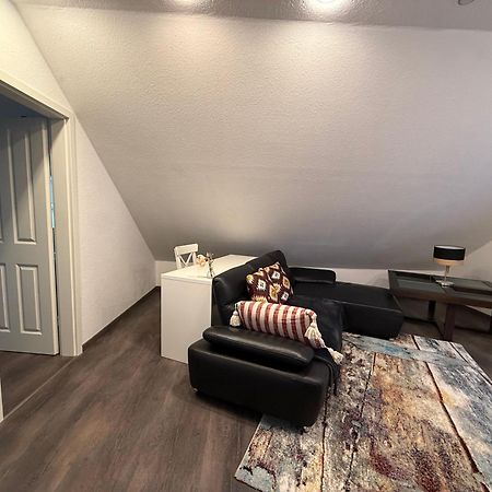 Modern House Gehrden Auf 2 Etagen, Nice Garten, Barbecue, Contactless Check-In, Free Parking Exterior foto